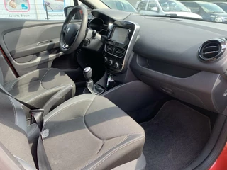Renault Clio Renault Clio 0.9 TCe Zen BJ`18 NAP NL Navi Trekhaak Elekpakket - afbeelding nr 19
