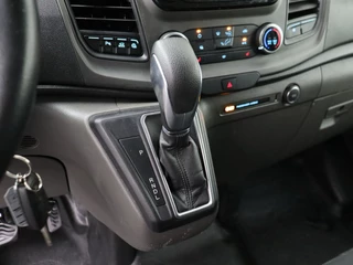 Ford Transit Custom | Navigatie | Camera | Airco | Cruise | 3-Persoons | Betimmering - afbeelding nr 15