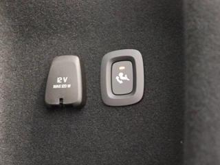 Volvo V60 Volvo V60 T6 PLUG-IN HYBRID ULTRA DARK SCHUIFDAK FULL-LED HEAD-UP DISPLAY - afbeelding nr 43