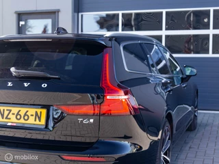 Volvo V60 Volvo V60 2.0 T6 Plug-in hybrid AWD Plus Bright Trekhaak - afbeelding nr 9