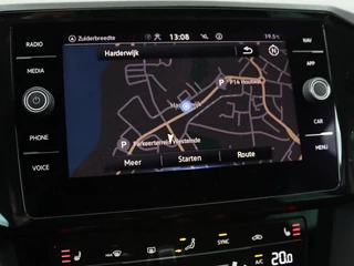 Volkswagen Passat Volkswagen Passat 2.0 TDI Comfort Business | Stoelverwarming |  Camera | Adaptive cruise | Carplay | Massage | Navigatie | Full LED | Parkeerhulp - afbeelding nr 16