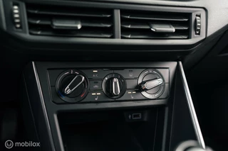 Volkswagen Polo Volkswagen Polo 1.0 TSI 116PK Highline LED ACC NAVI CARPLAY - afbeelding nr 21