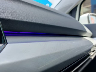 Volkswagen Golf 1.5 TSI 131pk 1st Edition | Origineel NL | Navi | Apple Carplay+Android Auto | Clima | Adap.Cruise | Led Koplampen | Stoel+Stuurwielverwarming | Rijstrook+Licht+Regensensor | Privacy Glass - afbeelding nr 25