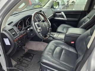 Toyota Land Cruiser Toyota LandCruiser V8 4.5 D-4D Executive 7p. - afbeelding nr 13