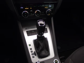 Škoda Octavia AUTOMAAT / STOELVERW / CAMERA / DAB+ / CARPLAY / NL-AUTO - afbeelding nr 14