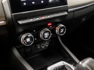 Renault Arkana Renault Arkana 1.3 TCe 140 160Pk Automaat (APPLE CARPLAY, GROOT NAVI, CLIMATE, CAMERA, LEDER, SPORTSTOELEN, ADAPTIVE CRUISE, GETINT GLAS, KEYLESS, NIEUWE APK, NIEUWSTAAT) - afbeelding nr 9