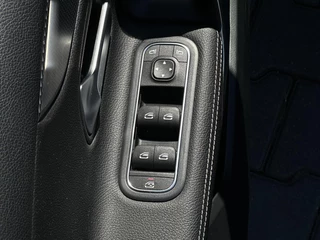 Mercedes-Benz A-Klasse Mercedes A-klasse 180 d Advantage, NIEUW MODEL, EURO 6, CRUISE, NAVI, LEDER, ACHTERUITCAMERA, ECC-AIRCO, STOELVERWARMING, LICHTMETAAL 16