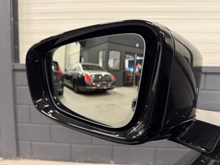 BMW 5 Serie HEAD-UP/LASER/ACC/TREKHAAK/360CAMERA/ALCANTARA/KEYLESS/SHADOW-LINE/DRIVING ASS PRO/SFEER/STUUR+STOELVERWARMING/LIVE COCKPIT/M-AERODYNAMIC/SOPHISTOGRAU/VOLLEDIG BMW DEALER HISTORIE - afbeelding nr 44