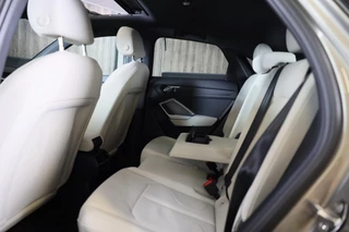 Audi Q3 Audi Q3 Sportback 45 TFSI e S Line Competition / Memory / Elek Stoelen / Lane Assist / Open Panoramadak / Led / Virtual Cockpit - afbeelding nr 16