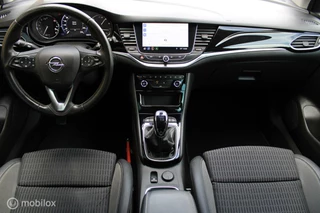 Opel Astra Opel Astra Sports Tourer 1.2 Business Elegance 145 PK, Pdc voor/achter + Camera, App connect, Cruise, Clima, Navi, Donkerglas, Full led, Comfort stoelen, Dode hoek detectie, Lmv 16 inch. - afbeelding nr 2