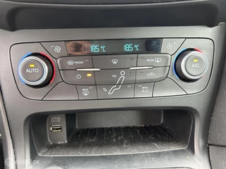 Ford Focus Ford Focus Wagon 1.0 Lease Edition NAVI AIRCO CRUISE LEES TEKST - afbeelding nr 19