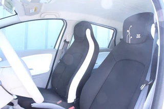 Renault ZOE Renault ZOE R90 Life 41 kWh R-Link NAVI BT CLIMA LMV '17 huuraccu - afbeelding nr 11