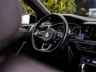 Volkswagen Polo Volkswagen Polo 2.0 TSI GTI|PANO|ACC|18''|CARPLAY|VELOURS - afbeelding nr 17