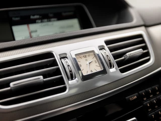 Mercedes-Benz E-Klasse 184Pk Automaat (PANORAMADAK, NAVIGATIE, CLIMATE, LEDER, STOELVERWARMING, SPORTSTOELEN, PARKEERSENSOREN, ZWART HEMEL, NIEUWE APK, NIEUWSTAAT) - afbeelding nr 26