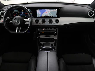 Mercedes-Benz E-Klasse Mercedes-Benz E-klasse 300de 4Matic AMG Night | Panoramadak | Trekhaak |  Stoelverwarming | 360 camera | Adaptive cruise | Leder/Alcantara | Burmeseter | Matrix LED | Navigatie - afbeelding nr 7