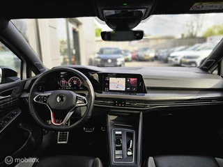 Volkswagen Golf Volkswagen Golf 2.0 TSI GTI Black Style Panorama/HUD/H&K/Leder - afbeelding nr 25