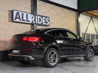 Mercedes-Benz GLC Mercedes-Benz GLC-klasse Coupé 300e 4MATIC Business Solution AMG | sfeerverlichting | keyless | Camera | DAB - afbeelding nr 10