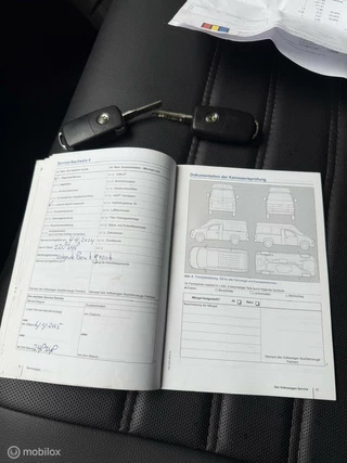 Volkswagen Transporter Volkswagen Transporter 2.0 TDI L2H1 DC Trendline - afbeelding nr 24