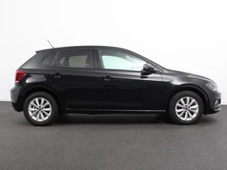 Volkswagen Polo Volkswagen Polo 1.0 TSI 110pk Highline Navigatie Apple Carplay/Android Auto Parkeersensoren Stoelverwarming Ledverlichting Getinte ramen Climate Control - afbeelding nr 8