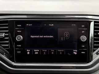 Volkswagen T-Roc Volkswagen T-Roc 2.0 TSI 4Motion Sport Automaat/Climate control/Led/Trekhaak - afbeelding nr 14