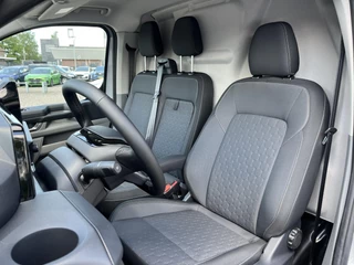Ford Transit Custom Ford Transit Custom 320 2.0 TDCI L2H1 Limited | 136pk | Trekhaak | Driver Assistance Pack Premium | Stuurwielverwarming | Stoel - Bank | Achteruitrijcamera - afbeelding nr 16