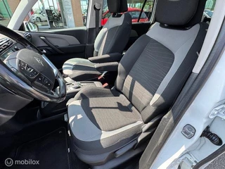 Citroën Grand C4 Picasso C4 Grand Picasso 1.6 Turbo165 pk 7 personen Business Navigatie , Camera , Trekhaak 1.500 trekgewicht  , Panorama dak , Climate & Cruise controle , Verwarmde voorstoelen , Keyless ,  Priveglas , Onderhouden door Citroen dealerr - afbeelding nr 20