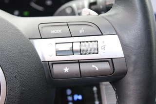 Hyundai Kona Hyundai Kona 1.6 GDI HEV Premium Sky Full Option! 