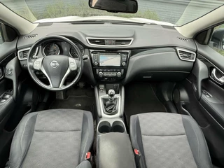 Nissan QASHQAI Nissan Qashqai 1.2 Connect Edition BJ`15 NAP NL PANO Distriketting vv - afbeelding nr 14