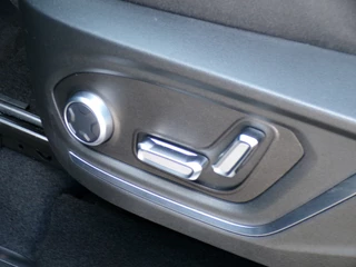 Lynk & Co 01 Lynk & Co 01 1.5, Trekhaak / Full LED / Elektr. Schuifdak / Camera 360 + Sensoren / Carplay + Android Auto / 20' LMV - afbeelding nr 19