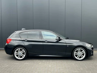 BMW 1 Serie BMW 1 Serie 118i M Sport Shadow Aut. LED Navi Cruise PDC - afbeelding nr 2