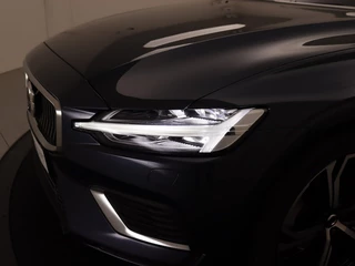 Volvo S60 Volvo S60 T6 PLUG-IN HYBRID LONG RANGE ULTIMATE BRIGHT TREKHAAK SCHUIFDAK - afbeelding nr 42