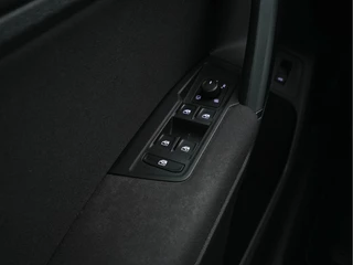 Volkswagen Tiguan *ADAPTIVE-CRUISE | NAVI-FULLMAP | KEYLESS | CAMERA | BLINDSPOT | COMFORT-SEATS | ECC | PDC | 17''ALU* - afbeelding nr 19