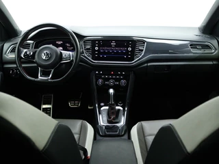 Volkswagen T-Roc Volkswagen T-Roc 1.5 TSI Sportline | Panoramadak | Leder | Achteruitrijcamera | - afbeelding nr 18