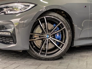BMW 3 Serie BMW 3 Serie 330i 258PK Automaat High Executive M-Sport | HARMAN EN KARDON | AMBIENTE VERLICHTING | LEDER | CRUISE | - afbeelding nr 37
