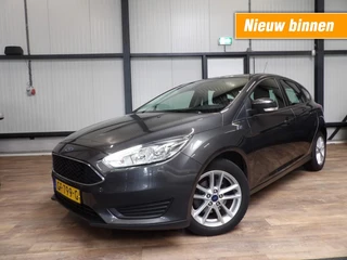 Ford Focus - 249423203-0
