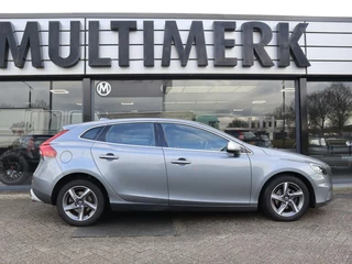 Volvo V40 Volvo V40 2.0 D2 R-Design Business - afbeelding nr 2