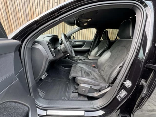 Volvo XC40 Volvo XC40 1.5 T5 Twin Engine R-Design Automaat | Achteruitrijcamera | LED verlichting | Trekhaak uitklapbaar | Stoelverwarming | Climate control | Cruise control adaptief | Dode hoek detectie | Getint glas | Parkeersensoren voor en achter - afbeelding nr 8