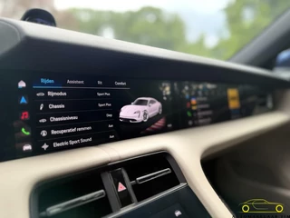 Porsche Taycan Porsche Taycan Performance 84 kWh / BTW / Sport Chrono - afbeelding nr 43
