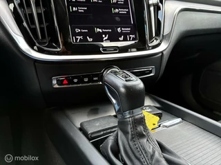 Volvo V60 Volvo V60 2.0 D3 Momentum Navi Led Clima PDC Cruise - afbeelding nr 11
