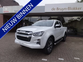 Isuzu D-Max 1.9 Double Cab verlengd 5-persoons V-Cross Automaat BPM-vrij / 20 december 2024 / meest luxe uitvoering / trekhaak / lederen bekleding / Apple carplay / Android Auto / groot scherm / camera / BPM-VRIJ, LAATSTE DIE WIJ HEBBEN.