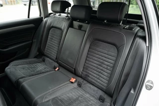 Volkswagen Passat Volkswagen Passat Variant 1.4 TSI PHEV GTE Business Trekhaak - afbeelding nr 23
