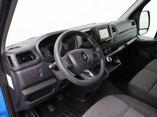 Renault Master Renault Master 2.3DCI 136PK L2H2 | Kastinrichting | Imperiaal | Navigatie | Camera | 3-Persoons | Airco | Cruise - afbeelding nr 3