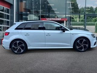 Audi A3 Audi A3 35 TFSI S-LINE NL-AUTO PANO-DAK/NAVI/ACC/PDC/STOELVERW - afbeelding nr 4