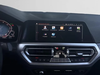 BMW 3 Serie BMW 330e Plug-in Hybrid | 66.417 km | Shadow Line | M Velgen | Achteruitrijcamera | Stoelverwarming|PDC| - afbeelding nr 25