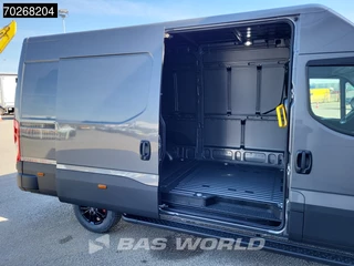 Iveco Daily Iveco Daily 35S21 Automaat Black Edition 2025 model L2H2 ACC LED CarPlay Velgen Camera 12m3 Airco - afbeelding nr 10