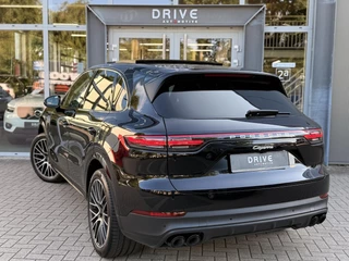 Porsche Cayenne Porsche Cayenne 3.0 E-Hybrid Sport-Chrono|Pano|Matrix|BOSE|Soft Close|360CAM - afbeelding nr 7
