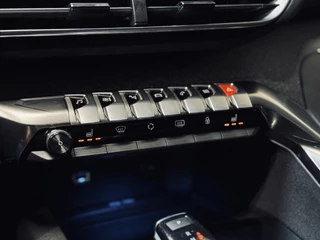 Peugeot 3008 Peugeot 3008 1.6T 180PK Allure | Leder | Focal | 1e Eig. - afbeelding nr 22