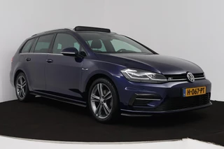 Volkswagen Golf Volkswagen Golf Variant 1.5 TSI Highline Business R (PANORAMADAK, TREKHAAK, CARPLAY, PARKEERSENSOREN, CARPLAY, AUTOMAAT) - afbeelding nr 20