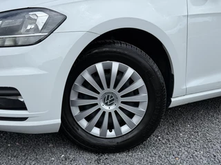 Volkswagen Golf Volkswagen Golf 1.0 TSI Trendline 2e Eigenaar,Carplay,Navi,Clima,Cruise,Pdc V+A,Apk tot 03-2027 - afbeelding nr 24