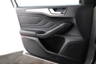 Ford Focus Automaat, Nieuwe db set , Apple Carplay, Parkeersensoren - afbeelding nr 12